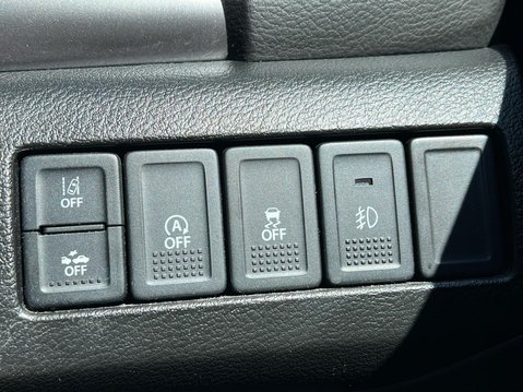 Suzuki Vitara SZ-T BOOSTERJET MHEV 39