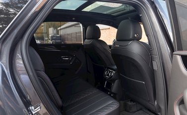 Bentley Bentayga V8 Diesel 14