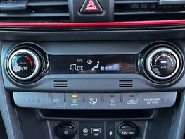 Hyundai KONA 1.6 Kona Premium GT 4x4 Semi-Auto 4WD 5dr 54