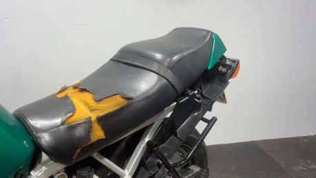 Honda VFR NC21 1986 45K GOOD RUNNING PROJECT BIKE CLASSIC 400CC 28