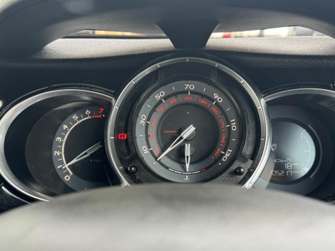 Citroen DS3 1.6 VTi DStyle Plus Euro 5 3dr 19