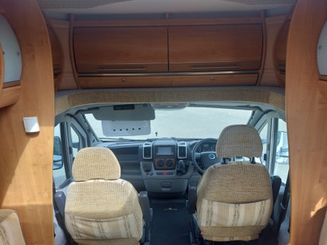 Auto-Trail Mohican 2007 11