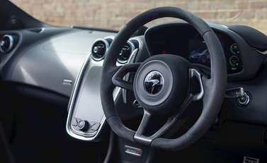 McLaren 570S Spider 15