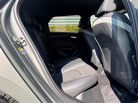 Audi A1 SPORTBACK TFSI S LINE 28