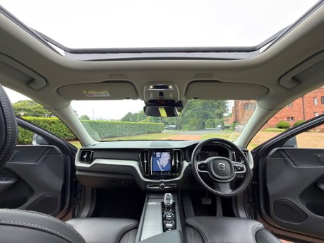 Volvo XC60 B4 INSCRIPTION AWD 11