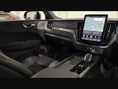 Volvo XC60 B5 ULTRA BLACK EDITION AWD 111