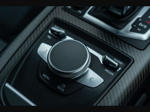 Audi R8 5.2 R8+ Quattro V10 Semi-Auto 4WD 2dr 19