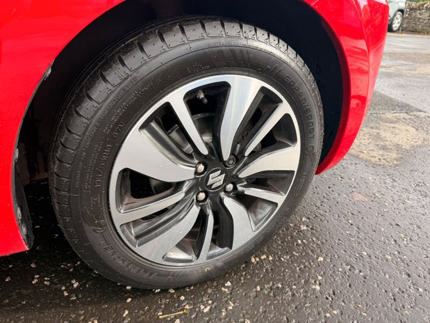 Suzuki Swift SZ5 BOOSTERJET 9