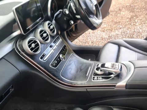Mercedes-Benz C Class C300h AMG Line Premium 5dr Auto 34