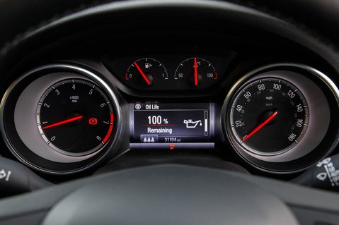 Vauxhall Astra ELITE NAV 14