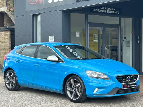 Volvo V40 1.6 V40 R-Design Nav D2 5dr 10