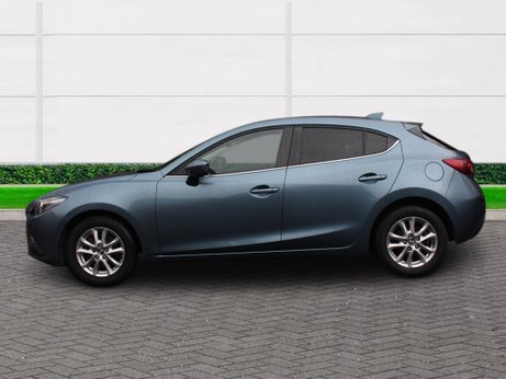 Mazda 3 SE-L NAV 3