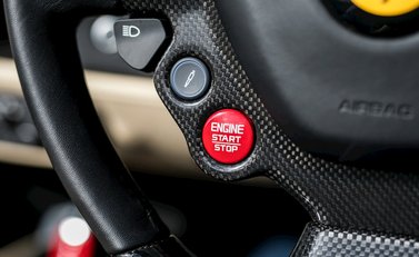 Ferrari 488 Spider 19