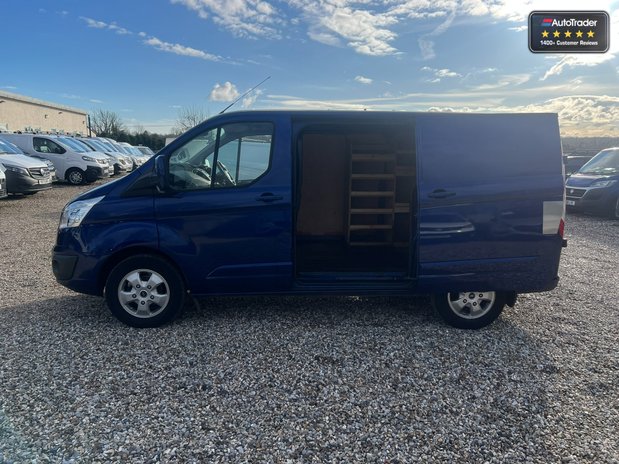 Ford Transit Custom SWB L1H1 Low Roof Limited 270 Air Con Alloys Sensors EURO 6 NO VAT 10