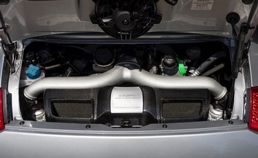 Porsche 911 (997) GT2 RS 35