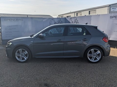 Audi A1 SPORTBACK TFSI S LINE 4