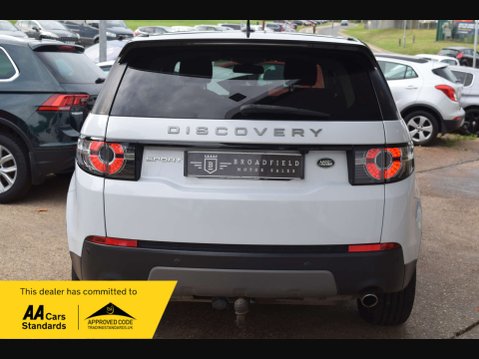 Land Rover Discovery Sport 2.0 Discovery Sport SE Tech TD4 4WD 5dr 3