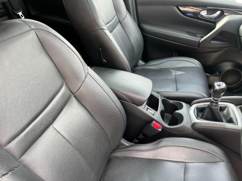 Nissan Qashqai 1.6 dCi Tekna Euro 6 (s/s) 5dr 6