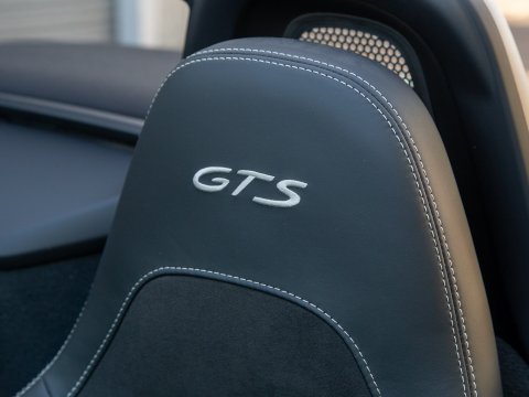 Porsche 718 BOXSTER GTS 42