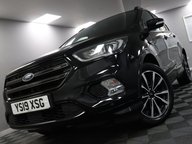 Ford Kuga ST-LINE 32