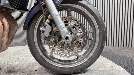 Yamaha FZ 2004 HIGH MILEAGE COMMUTER BIKE / PARTS BIKE 600CC 11
