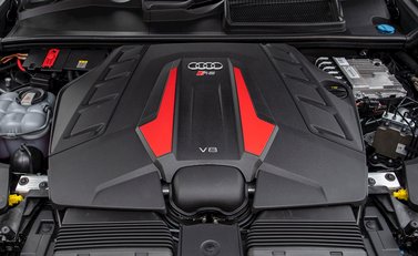 Audi RS Q8 Vorsprung 33