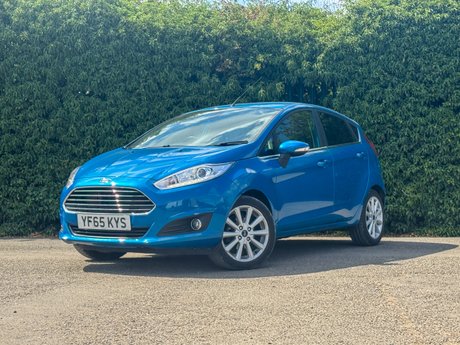 Ford Fiesta 1.0T EcoBoost Titanium Hatchback 5dr Petrol Powershift Euro 6 (100 ps)