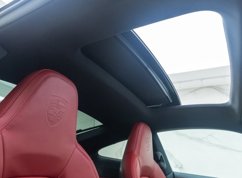 Porsche 911 Carrera GTS (992) 14