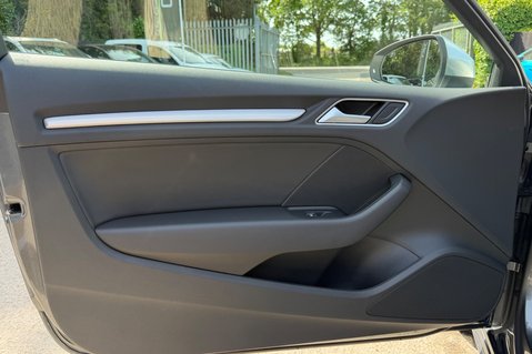 Audi S3 QUATTRO 3 DOOR - APPLE CAR PLAY - VIRTUAL COCKPIT -2 OWNERS -FULL SERVICE H 24