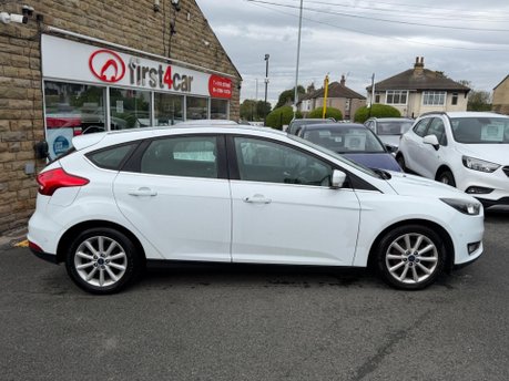 Ford Focus TITANIUM 6