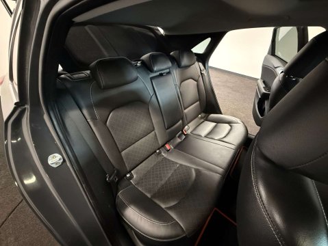 Kia Ceed 1.4 Ceed First Edition ISG Semi-Auto 5dr 42