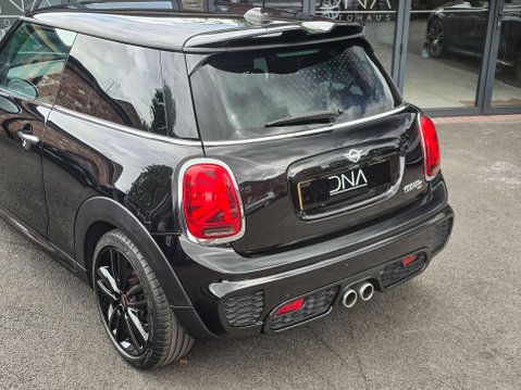 Mini Hatch 2.0 Cooper S Sport 3dr 15