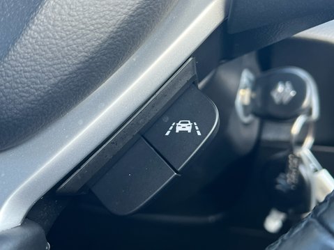 Suzuki Vitara SZ-T BOOSTERJET MHEV 33