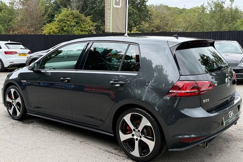 Volkswagen Golf GTI PERFORMANCE - FULL LEATHER - TWO OWNERS - ADAPTIVE CRUISE CONTROL 2
