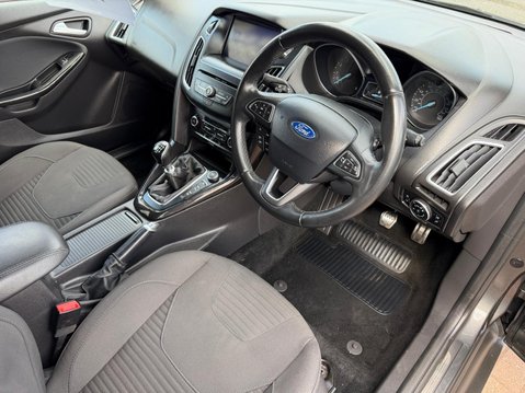 Ford Focus 1.0T EcoBoost Titanium Euro 6 (s/s) 5dr 14