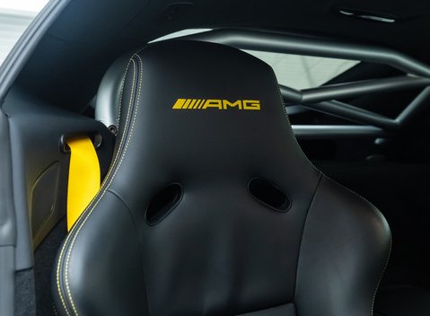 Mercedes-Benz AMG GT R 15