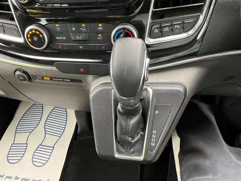 Ford Tourneo Custom 2.0 320 EcoBlue Titanium Auto L2 Euro 6 (s/s) 5dr 16