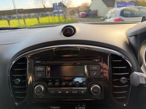 Nissan Juke 1.6 Acenta CVT Euro 5 5dr 15