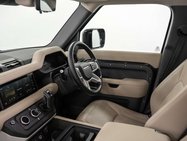 Land Rover Defender 3.0 Defender XS Edition D MHEV A 4WD 5dr 21
