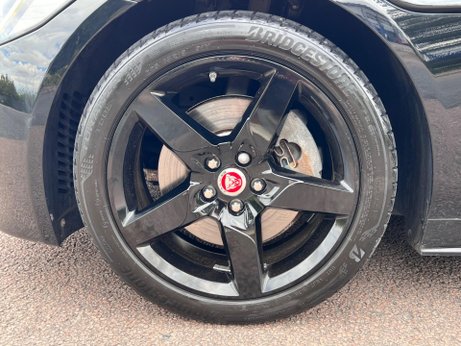 Jaguar XE 2.0i R-Sport Auto Euro 6 (s/s) 4dr 49