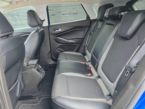 Vauxhall Grandland X 1.6 Turbo D BlueInjection Tech Line Nav Euro 6 (s/s) 5dr 11