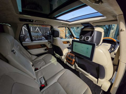 Land Rover Range Rover 4.4 Range Rover Autobiography SDV8 Auto 4WD 5dr 6