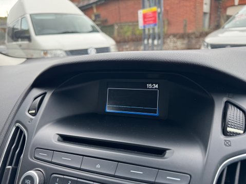 Ford Focus STYLE TDCI 19