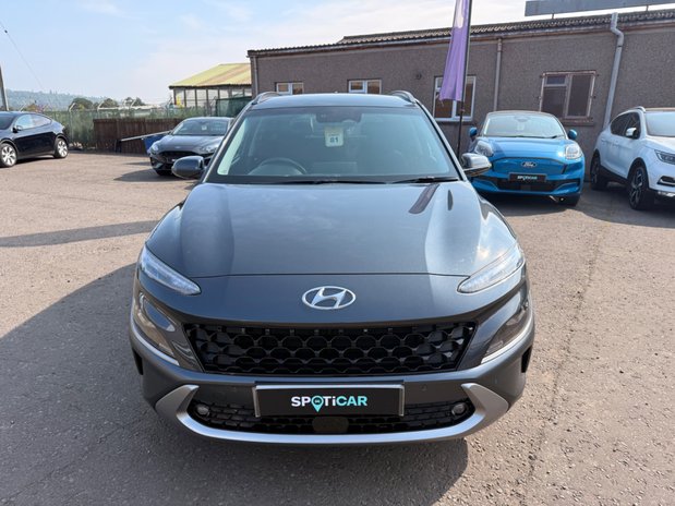 Hyundai KONA GDI PREMIUM 2
