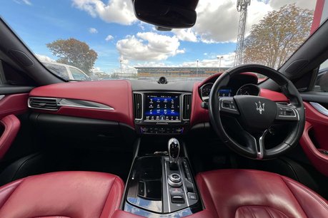 Maserati Levante 3.0D V6 SUV 5dr Diesel ZF 4WD Euro 6 (s/s) (275 ps) 32