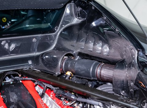 Ferrari SF90 Stradale 43