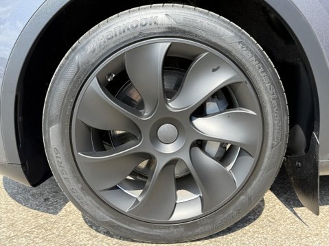 Tesla Model Y SUV 5dr Electric Auto RWD (346 ps) 17