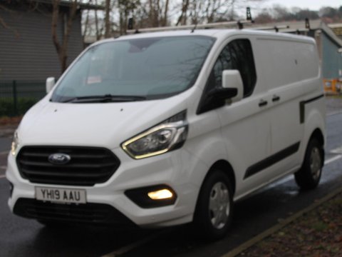Ford Transit Custom 2.0 300 EcoBlue Trend Panel Van 5dr Diesel Manual L1 H1 Euro 6 (105 ps) 3