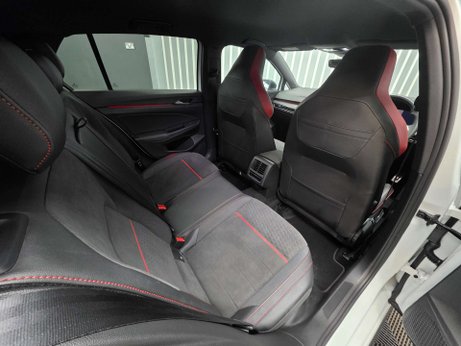 Volkswagen Golf 2.0 TSI GTI Clubsport 45 Hatchback 5dr Petrol DSG Euro 6 (s/s) (300 ps) 17