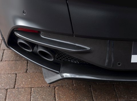 Aston Martin DBS Superleggera 31